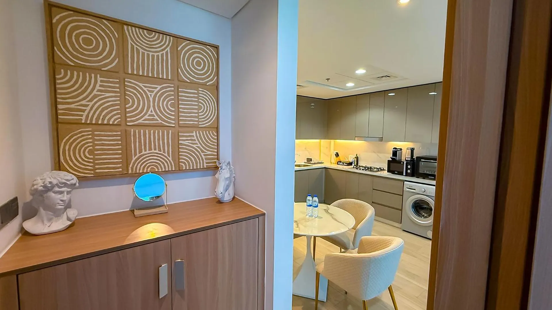 Luxurioeser Aufenthalt Mit Blick Auf Den Burj Khalifa Dubai Apartment
